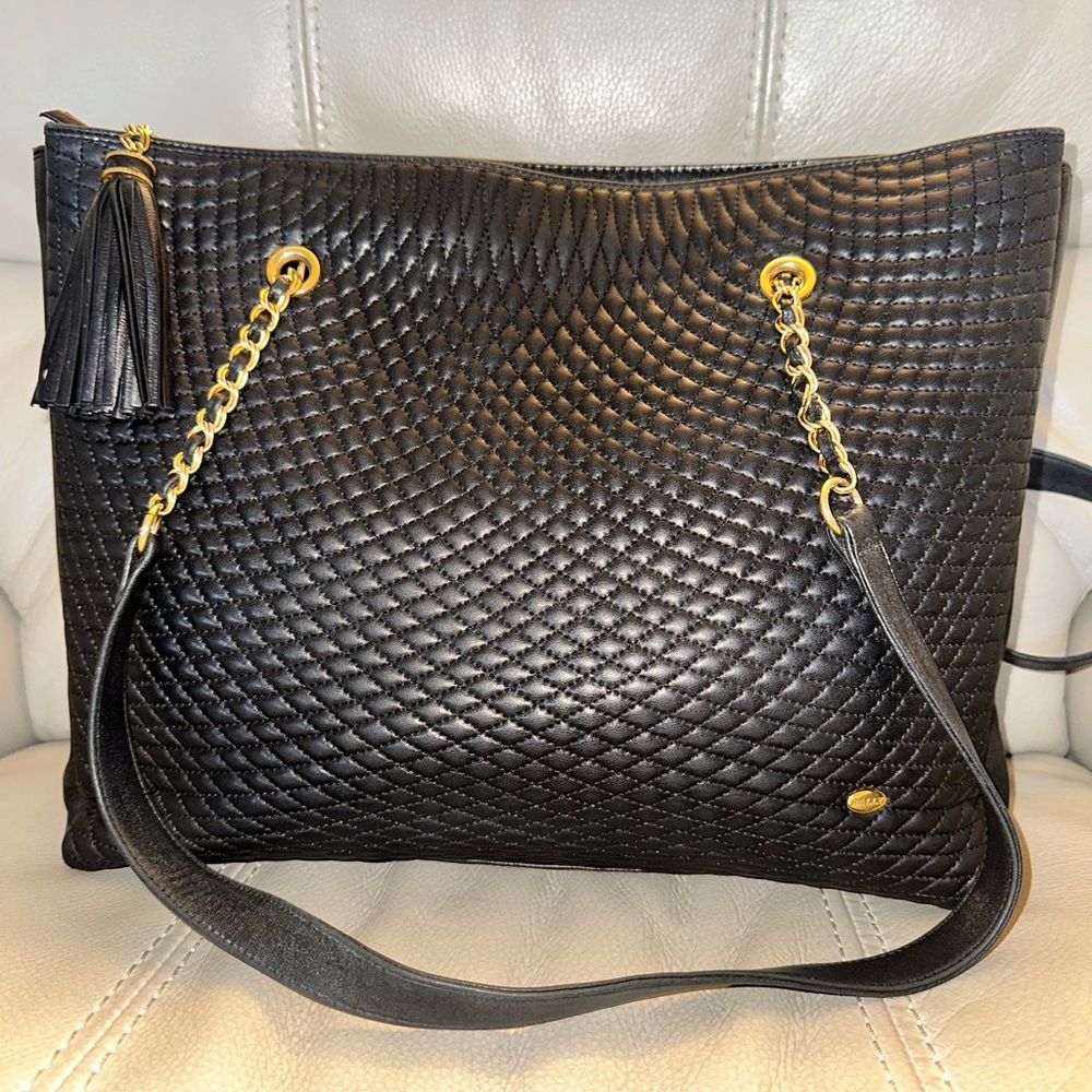 Bally lambskin quilted zippered tote with gold chain handles GORGEOUS EUC!